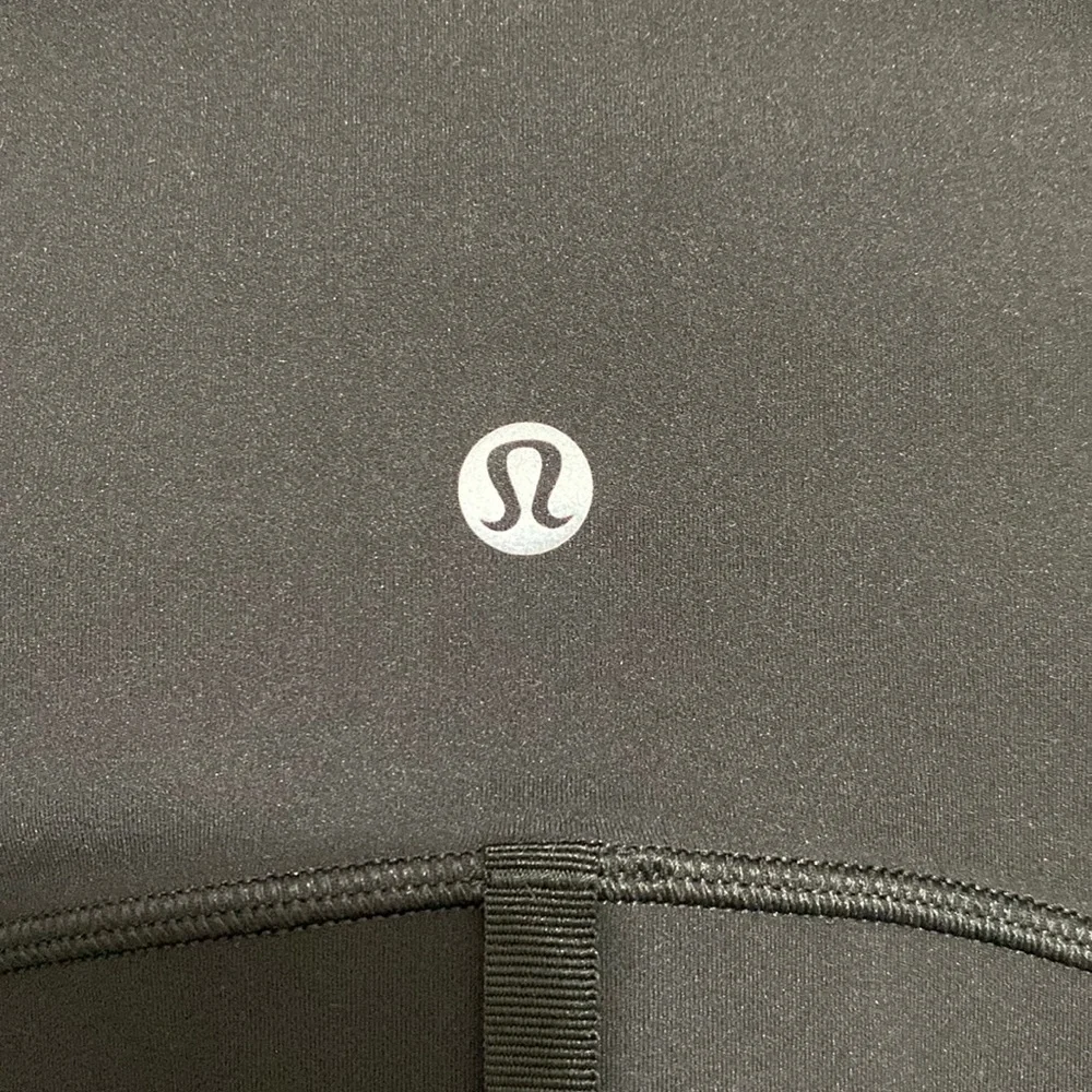 Lululemon Nulu Cropped Define Jacket Black - Picture 3 of 6